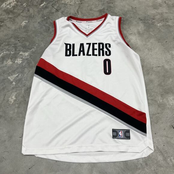 Portland Trail Blazers Damian Lillard #0 Jersey Size Youth Large White - Picture 1 of 6